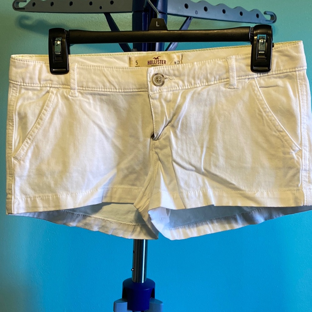 NWT Hollister Juniors Vintage Size 5 White Shorts